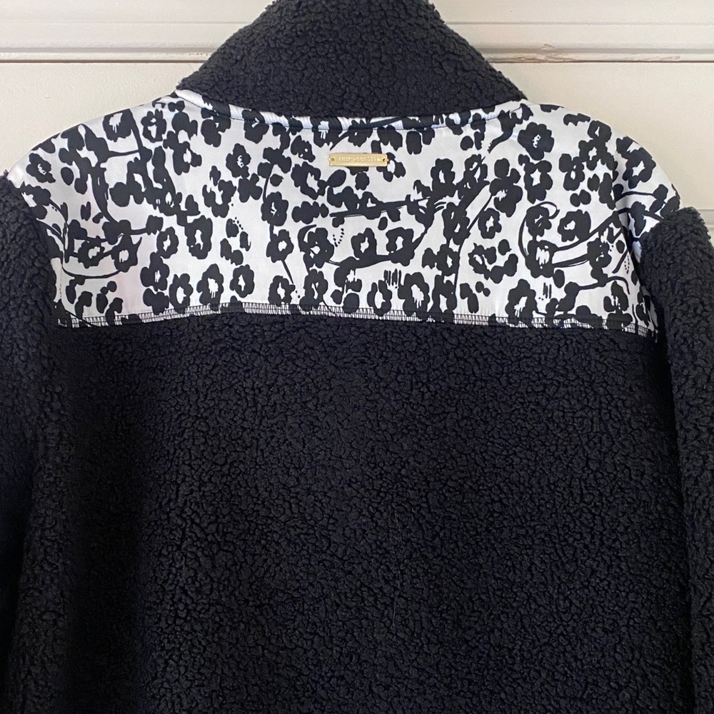 Lilly Pulitzer Black Noir Wallen Sherpa Pullover - Picture 7 of 8